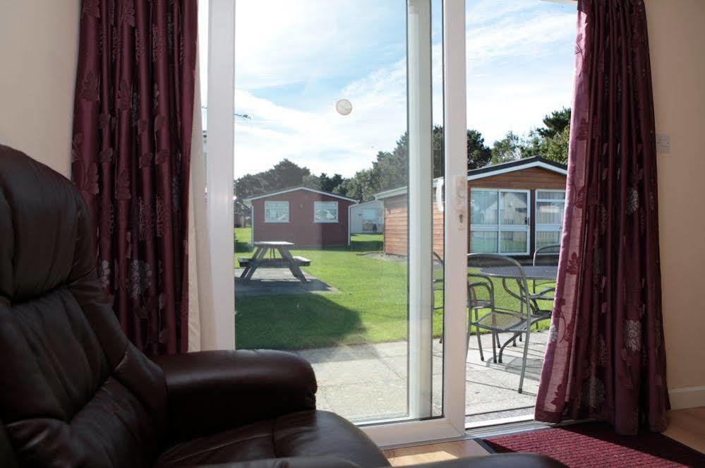 Atlantic Bays Holiday Park Пэдстоу Экстерьер фото
